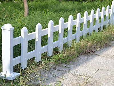 pvc花壇護(hù)欄圖片2